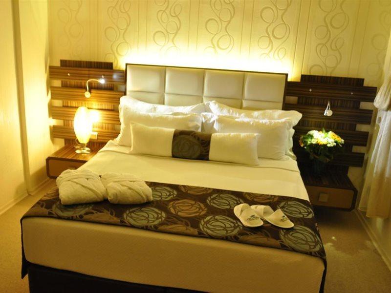 Orty Airport Hotel Izmir Bagian luar foto