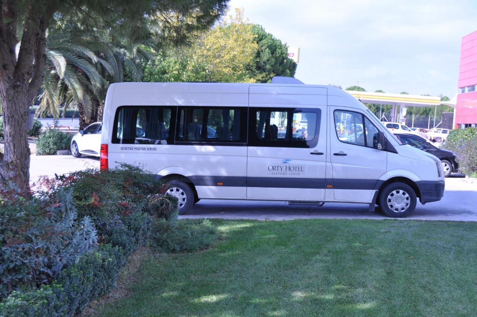 Orty Airport Hotel Izmir Bagian luar foto
