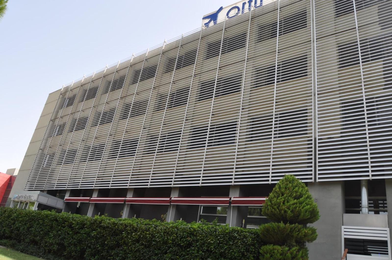 Orty Airport Hotel Izmir Bagian luar foto