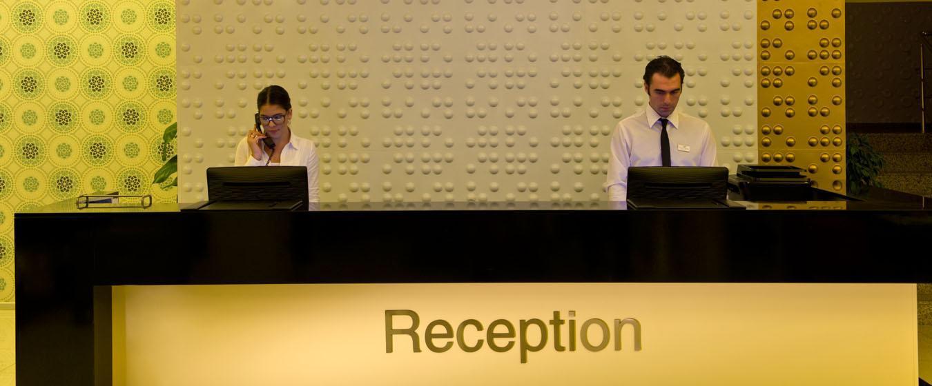 Orty Airport Hotel Izmir Bagian luar foto