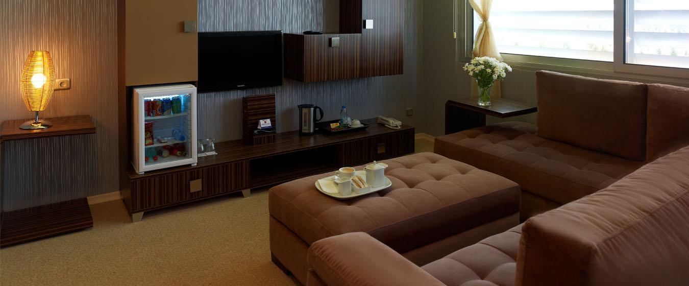 Orty Airport Hotel Izmir Bagian luar foto
