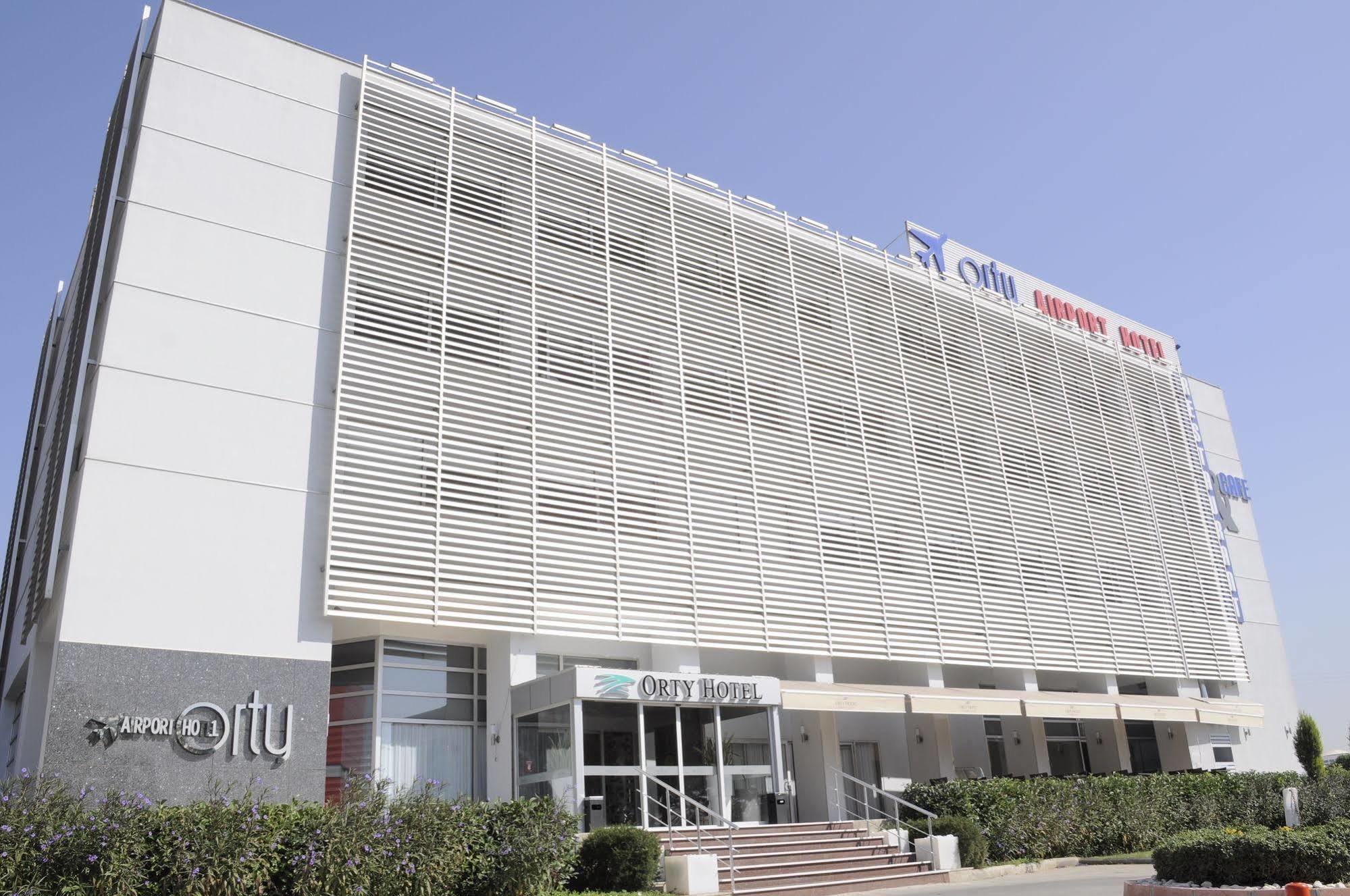 Orty Airport Hotel Izmir Bagian luar foto